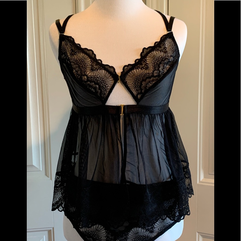 Mentionables babydoll large black lace strappy